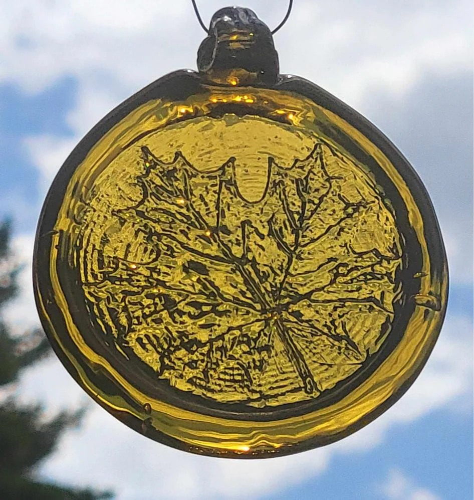 Old Hancock Maple Leaf Suncatcher - Image 3